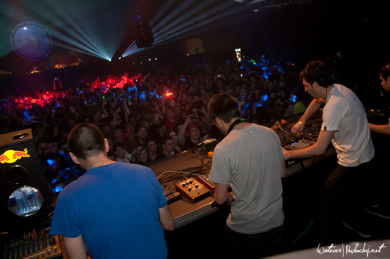 LET IT ROLL - Pátek 25. 2. 2011